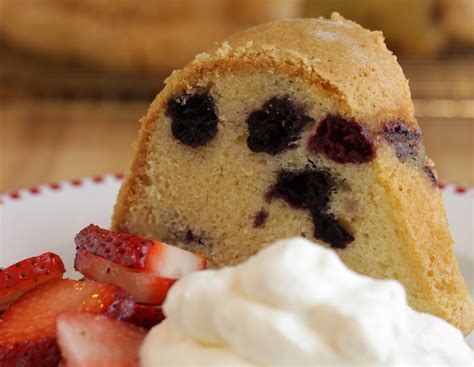 Alton Brown S Blueberry Pound Cake Recipe