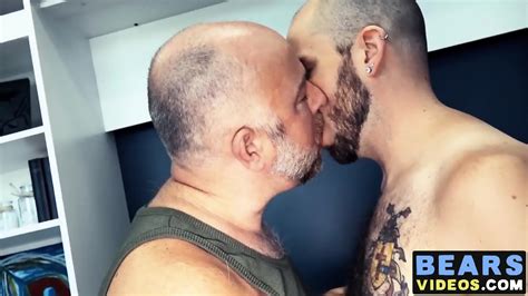 Mature Daddy Jake Thorn Bangs Fat Hairy Bear Guy English