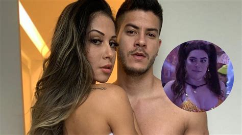 Foto BBB 22 Naiara Azevedo e Arthur Aguiar viveram mais uma situação