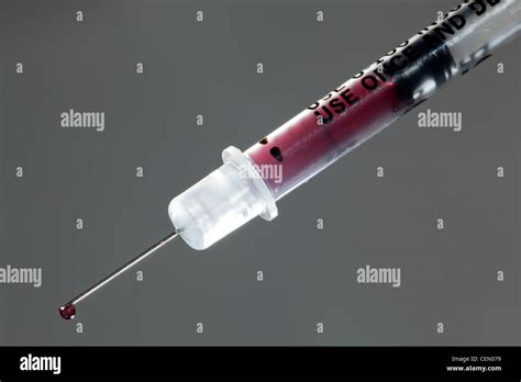 Junkie Needle Hi Res Stock Photography And Images Alamy