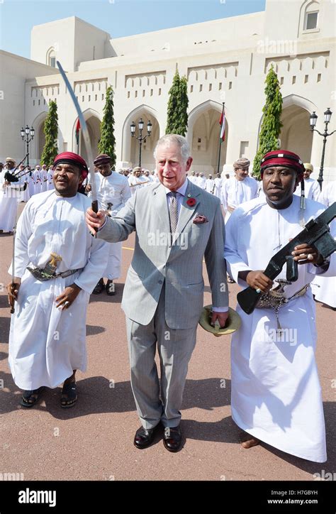 Ceremonial sword hi-res stock photography and images - Alamy