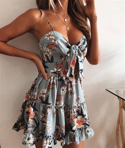 Twist Peekaboo Front Tie Back Daisy Floral Print Dress Artofit