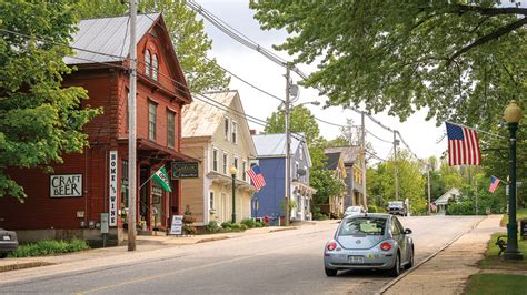 Bridgton, Maine - Roadtrip | Maine Homes by Down East