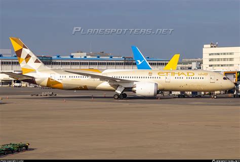 A6 BLI Etihad Airways Boeing 787 9 Dreamliner Photo By LUSU ID