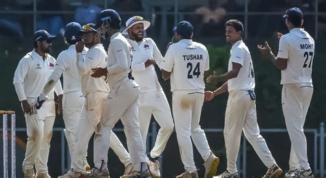 Mumbai Vs Vidarbha Live Day Vidarbha Trail By Runs As Mumbai