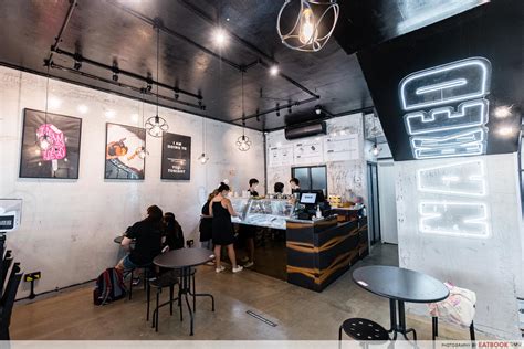 Naked Ice Cream Review New Cafe In Serangoon Has Waffles And Ice Cream