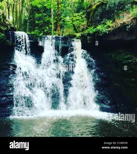 Goit Stock Waterfall Stock Photo Alamy