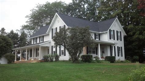 1856 Farmhouse in Lapeer, Michigan - OldHouses.com