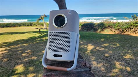 The Yaber T Is The Perfect Outdoor Projector For Movie Night In The