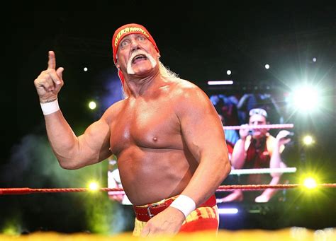 Breaking Wrestling Legend Hulk Hogan Is Paralyzed From Waist Down