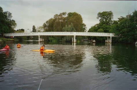 Whitchurch Bridge Where Thames Smooth Waters Glide