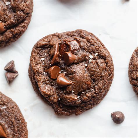 Whole Wheat Chocolate Fudge Cookies The Live In Kitchen