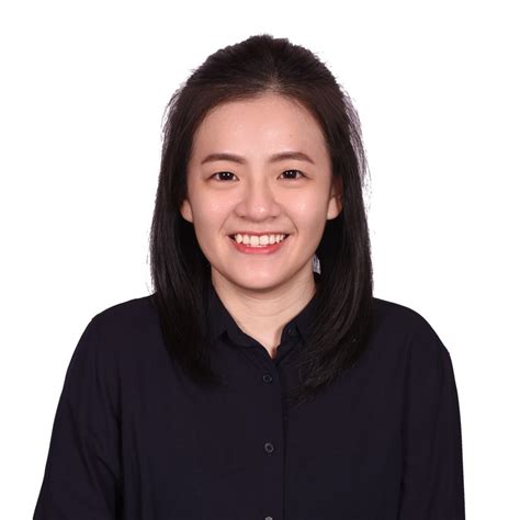 Siew Yee Yap Senior Graphic Designer 1twenty80 Linkedin