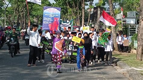 Pawai Peringati Tahun Baru Islam 1 Muharram 1444 H Di Tangerang Foto 2