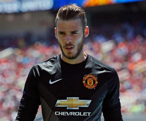 Manchester United Transfer News United Offering David De Gea £200000