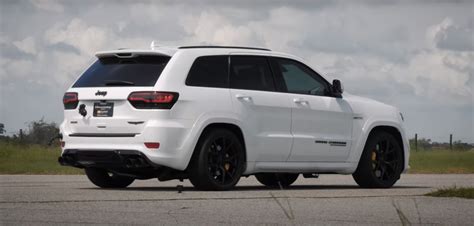 Hennessey HPE1000 Jeep Trackhawk Launches Really Hard Sounds Vicious