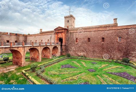 Montjuic Castle, Barcelona, Spain Stock Photo - Image of europe, flowers: 67378318