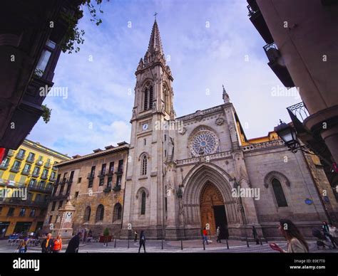 Catedral De Santiago Catedral De Bilbao Vizcaya País Vasco España