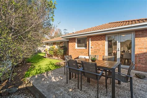 Sold 28 Valerie Court Seaford Vic 3198 On 22 Feb 2023 2018098285