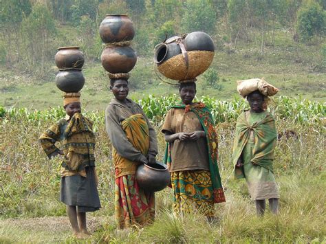 Fotoğraf Kişi Insanlar Seyir Asker Afrika Meslek Tarım Kabile