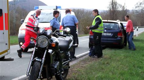 Von Windb E Erfasst Motorradfahrer Aus Borken Bei Unfall Nahe