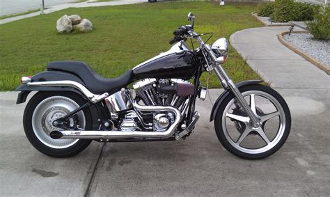 2000 Harley-Davidson FXSTD Softail Deuce - Moto.ZombDrive.COM