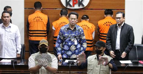 Kasus Suap Pembangunan Jalur KA KPK Perpanjang Penahanan 10 Tersangka