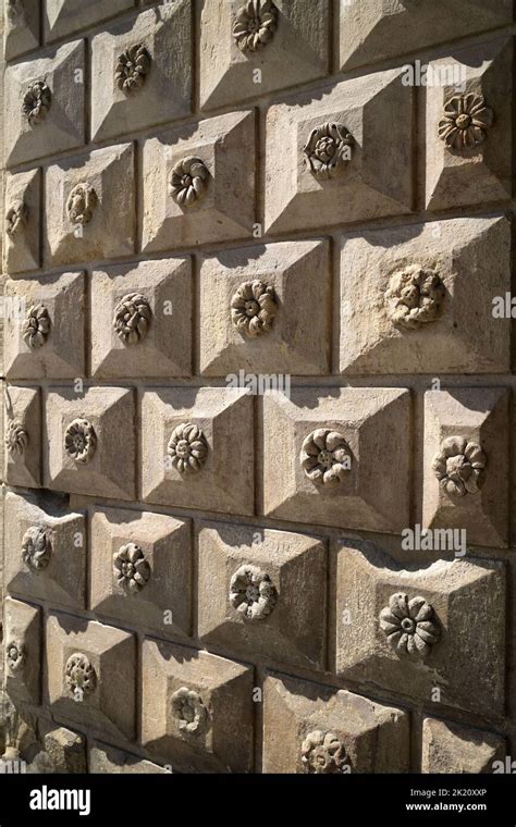 Bologna Architecture Detail Hi Res Stock Photography And Images Alamy