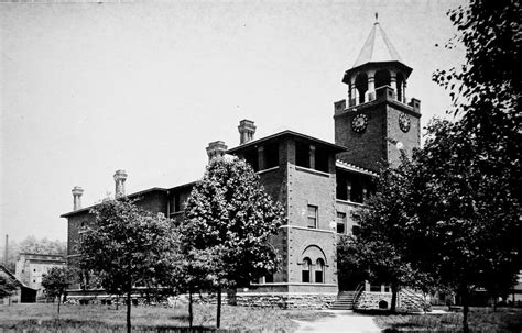 Fire Threatens Rhea County Courthouse 1929 - Yesterday In Dayton