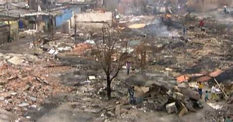 G1 Após incêndio em favela viaduto é liberado na Zona Leste de SP