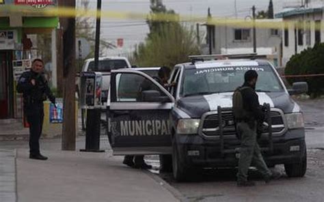 Abuelito Muere Tras Caer De Una Banqueta En Construccion En San