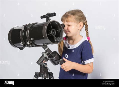 Amateur Astronomer Hi Res Stock Photography And Images Alamy