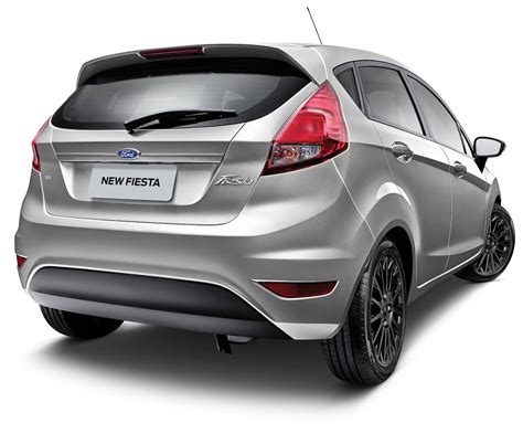 Ford New Fiesta Hatch 2017 preços consumo versões