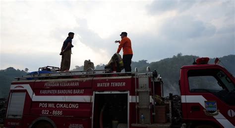 Pemdaprov Jabar Distribusikan 15 Juta Air Bersih Ke 23 Kabupaten Dan