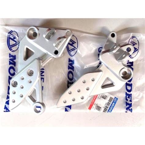 Front Footrest Bracket 1 Set Modenas Dinamik 120 100 Original Braket