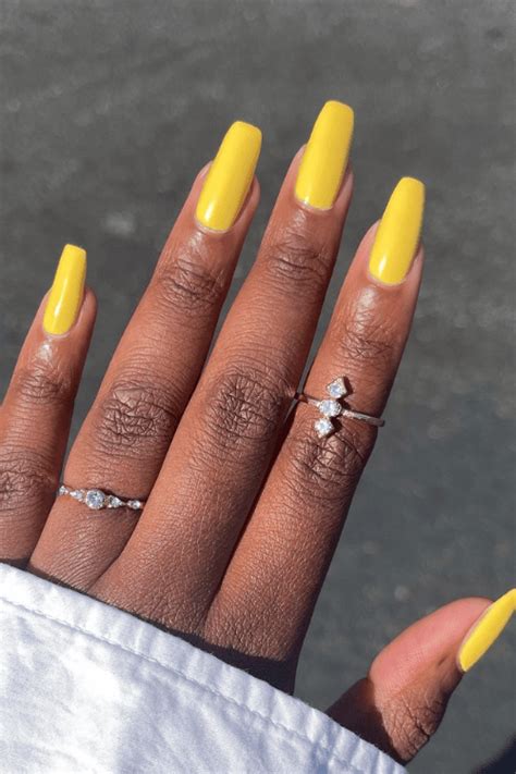 Hottest Summer Nail Colors For Dark Skin To Sizzle In