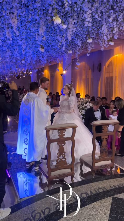 Casamento Da Ex Bbb Paulinha Leite Tem Fogos E Troca De Looks Veja