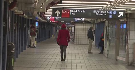 Nypd Investigating 4 Separate Reports Of Sex Crimes On The Subway Cbs