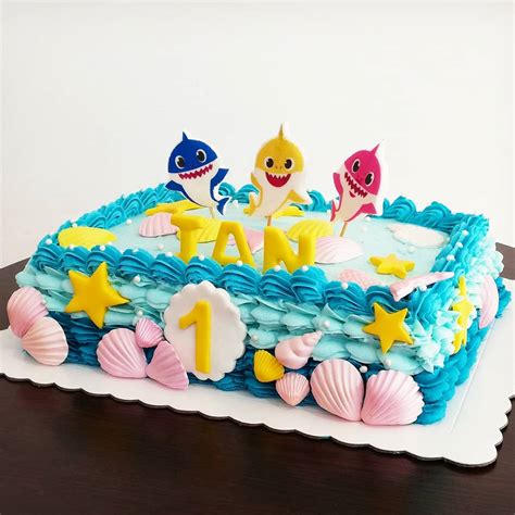 Baby Shark 3rd Birthday Cake