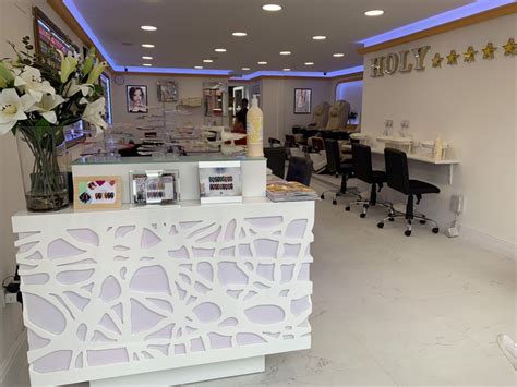 Nail Bar And Spa Salon Walton On Thames Uk