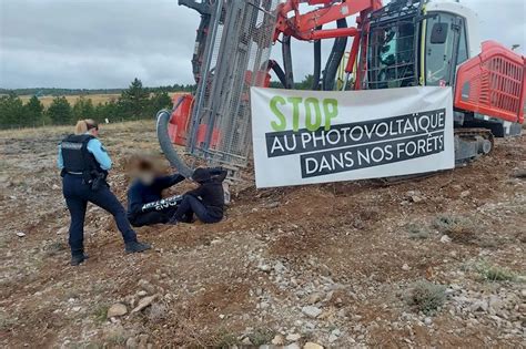 Le Blocage Reprend Sur La Montagne De Lure On Vous Explique La