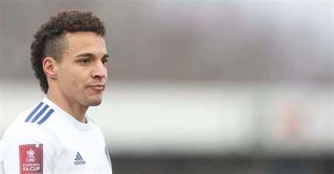 Liverpools Thiago Alcantara Names Leeds United Star In Dream Five A