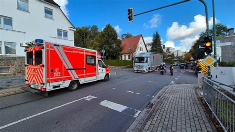 Update Von Lkw Erfasste Frau Verstorben