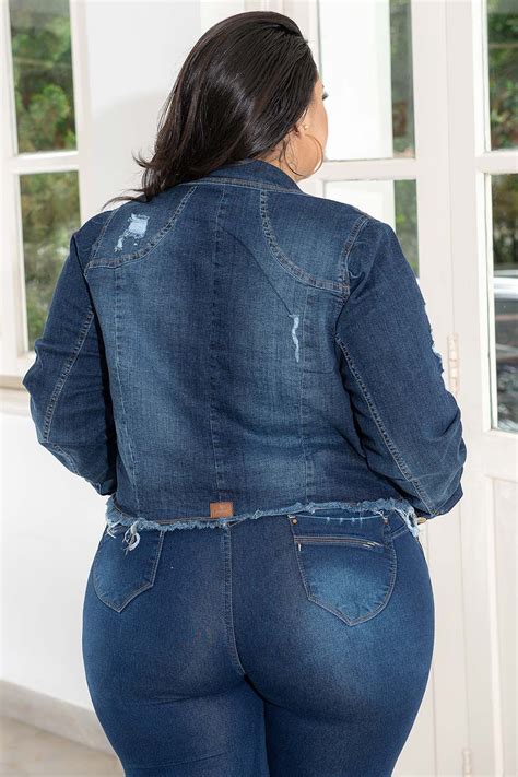 Jaqueta Jeans Plus Size Barra Desfiada Vk Moda Plus Size