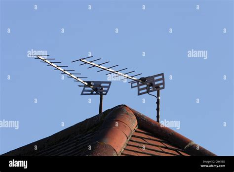 Television Aerials Roof Hi Res Stock Photography And Images Alamy