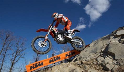 Ktm 125 Exc Six Days Prezzo Scheda Tecnica E Foto Dueruote