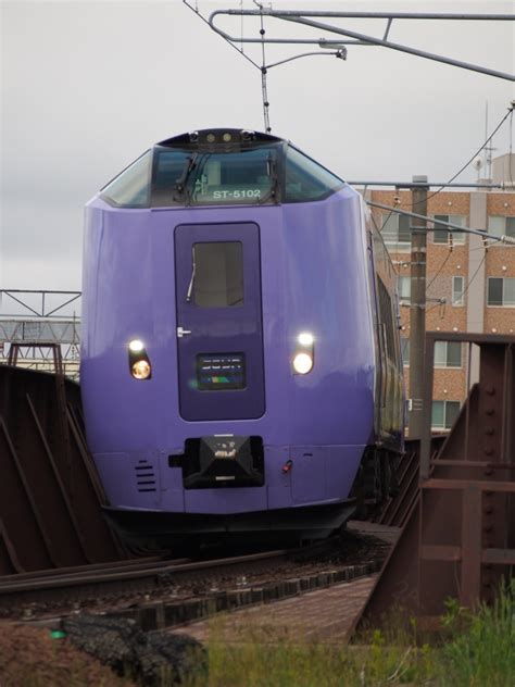 Jr北海道キハ261系気動車 宗谷 キハ261 5102 江別駅 鉄道フォト・写真 By 熱血男子さん レイルラボraillab