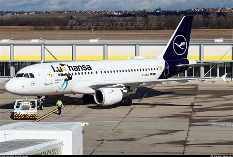 D Ailu Lufthansa Airbus A Photo By Dominik Csord S Id