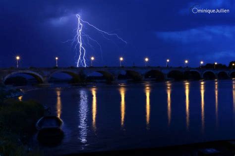 Lumi Res De Loire Angers Pont Dumnacus Les Ponts De C