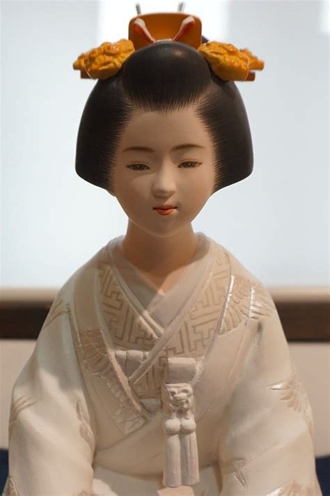 Épinglé par Ma gorzata Ziemi ska sur Japanese dolls Poupée japonaise